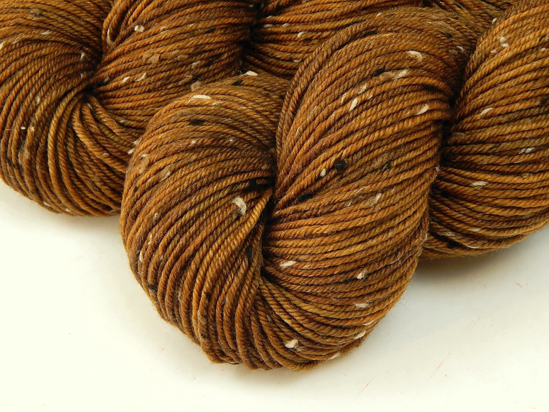 New Base Yarn! Hand Dyed Yarn, DK Weight Tweed Superwash Merino Wool - Hazelnut - Indie Dyer Yarn, Warm Brown Knitting Yarn with Tweedy Flecks