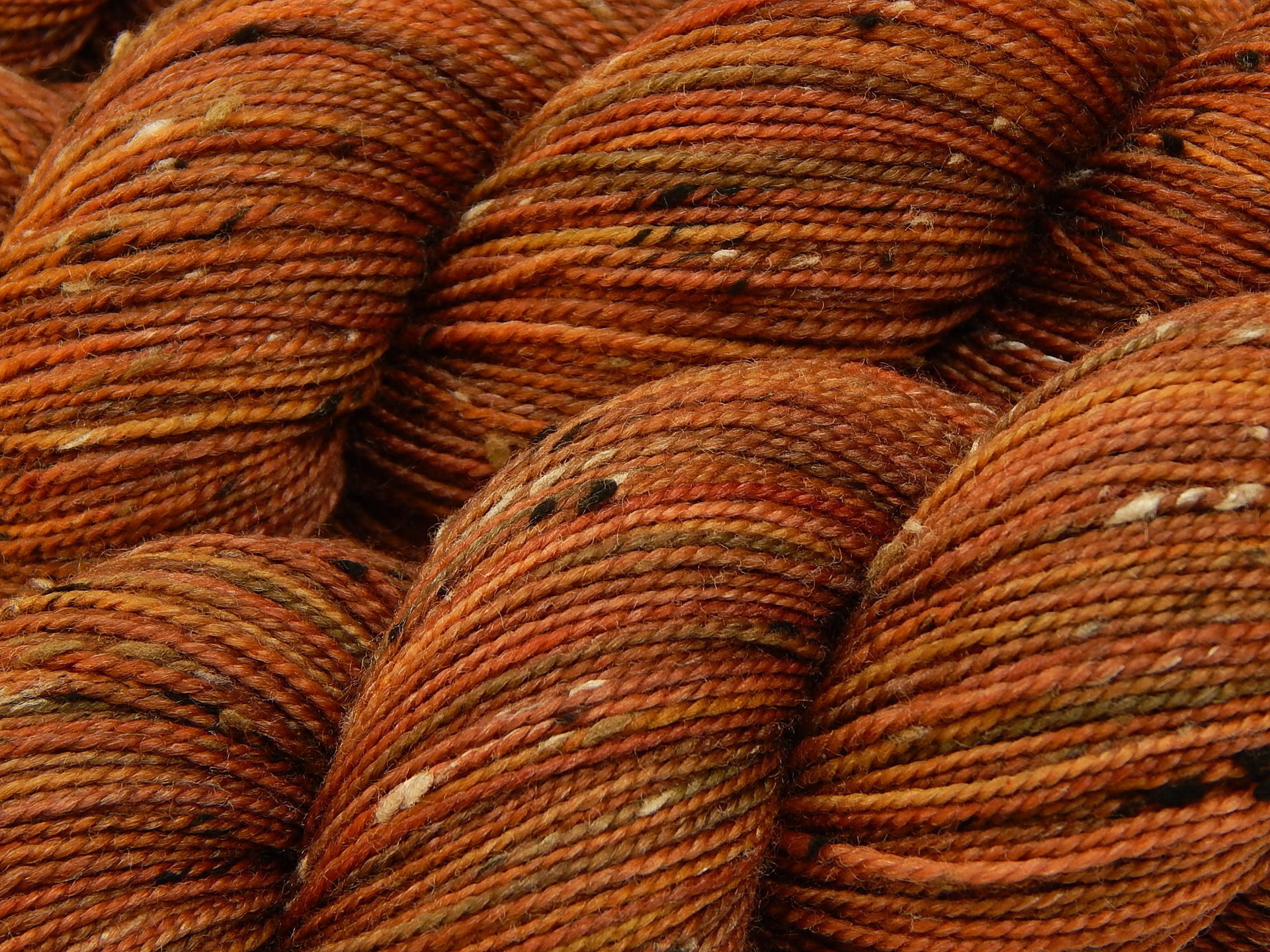 Hand Dyed Yarn, Tweed Fingering Weight Superwash Merino Wool Nylon - Spice - Indie Dyer Knitting Yarn, Rust Orange Autumn Sock Yarn